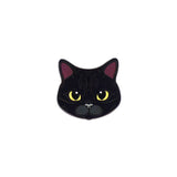 Pin gato negro