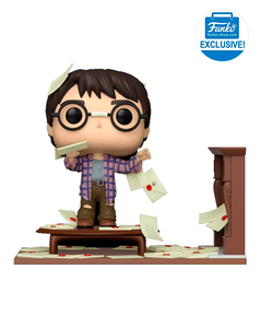 Funko Pop! Harry Potter - Harry Potter With Hogwarts Letters #136 Funko Shop Exclusive